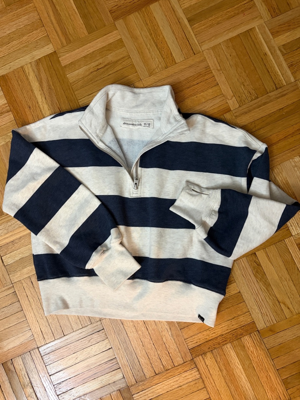 abercrombie kids Cream & Navy Striped Half-Zip Sweater Girl’s Size 11/12